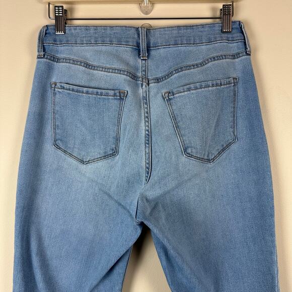 Old Navy Wow Flare Jeans Women’s 10 High Rise Light Wash Stretch Flared Denim - Picture 6 of 9